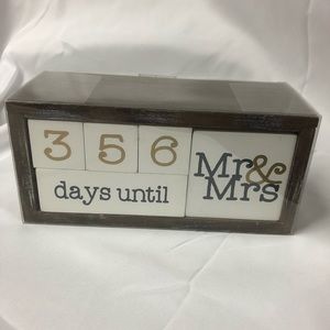 Mr and Mrs Wedding Countdown Collins Fresh + Original.